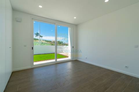 Moradia T2 em Salir do Porto – Conforto, Modernidade e Proximidade ao Mar