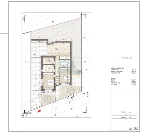 Moradias T3 com Piscina e Garagem em Salir do Porto