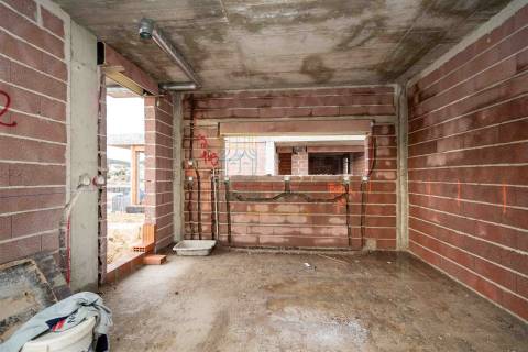 Moradia T3 com Piscina e Garagem em Salir do Porto