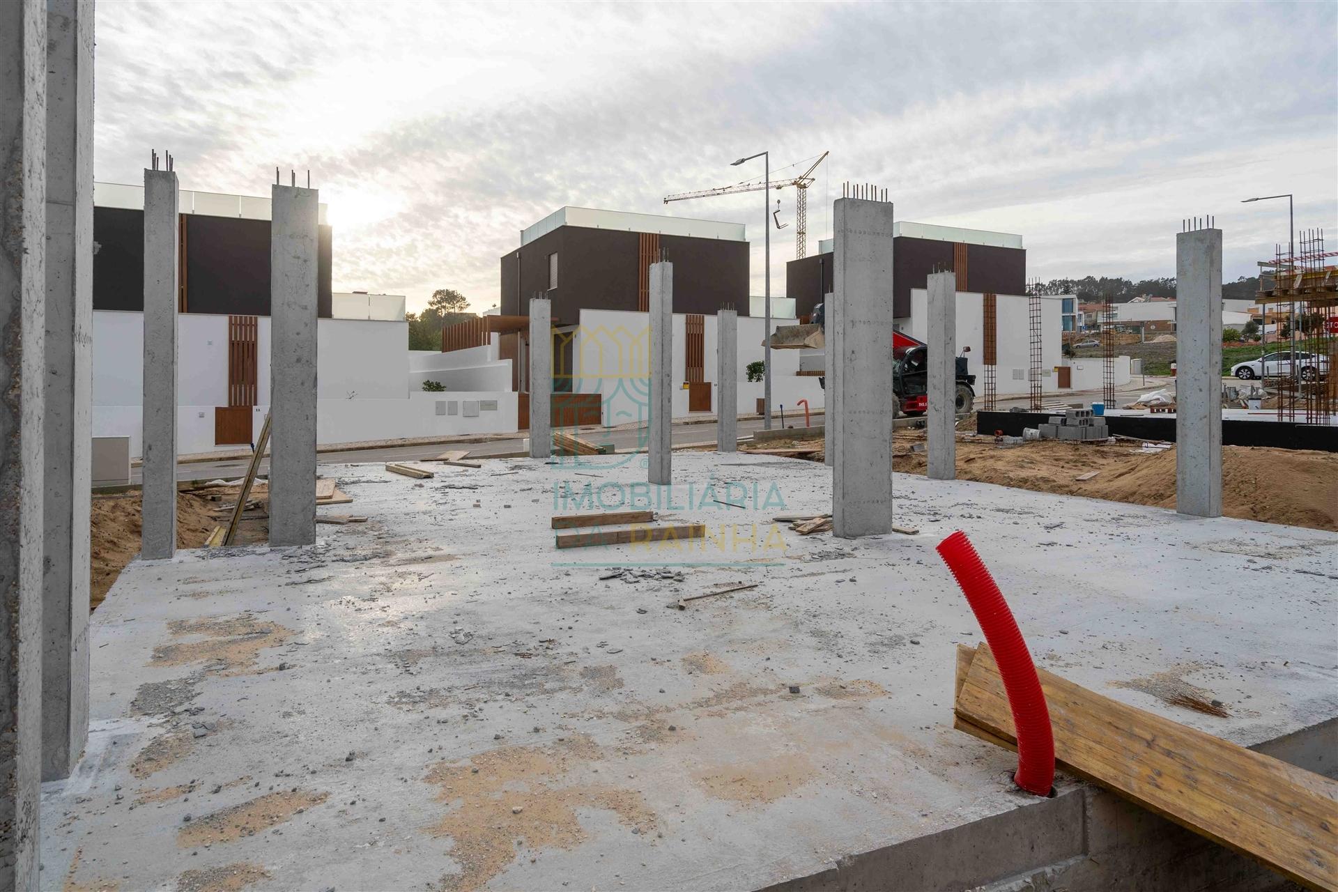 Moradia T3 Moderna com Piscina | Salir do Porto