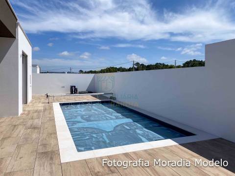 Moradia T3 Moderna com Piscina | Salir do Porto