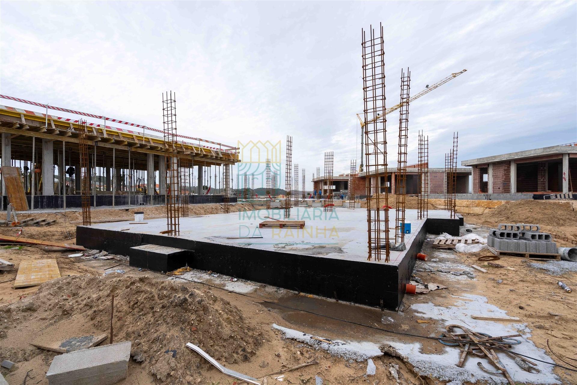 Moradia T3 com Piscina em Salir do Porto