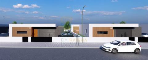 Moradia Térrea de Arquitetura Contemporânea com Piscina