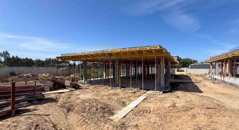 Moradia T3 com Piscina perto de Óbidos