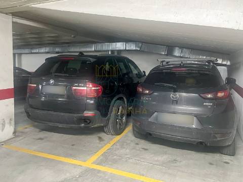 Lugares de Garagem no Centro de Caldas da Rainha