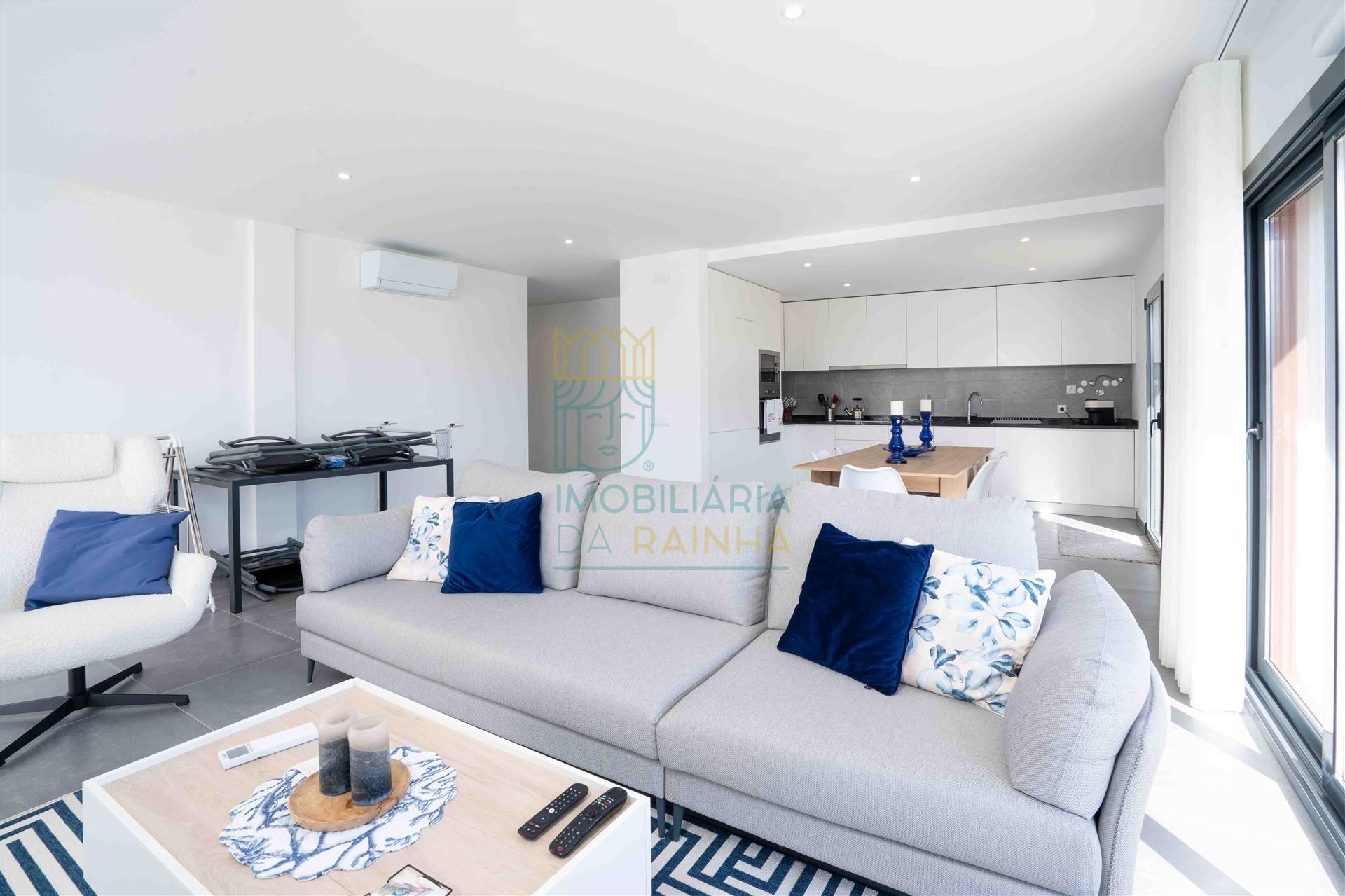 Apartamento T3 com Piscina – Salir do Porto