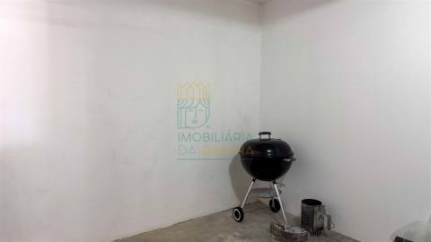 Apartamento T3 com Piscina – Salir do Porto