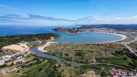 Moradia T3 com Piscina e Garagem – Entre as Caldas e a Foz do Arelho