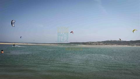 Moradia T3 com Piscina e Garagem – Entre as Caldas e a Foz do Arelho