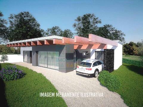 Ruína com terreno em Caldas da Rainha