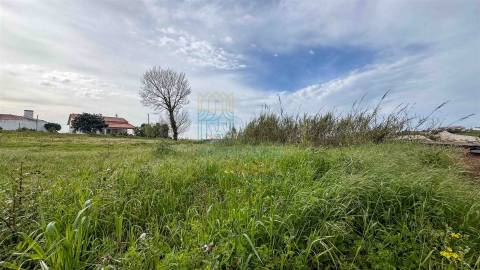 Terreno Urbanizável no centro do Vau, Óbidos