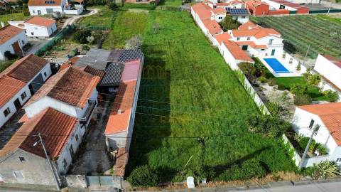 Terreno Urbanizável no centro do Vau, Óbidos