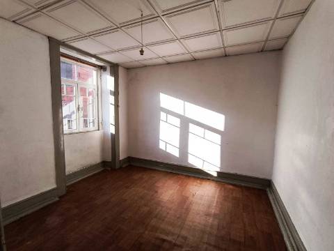 Moradia em Banda T9 Venda em Castelo Branco,Castelo Branco