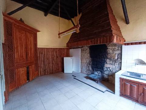 Moradia em Banda T9 Venda em Castelo Branco,Castelo Branco