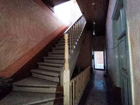 Moradia em Banda T9 Venda em Castelo Branco,Castelo Branco