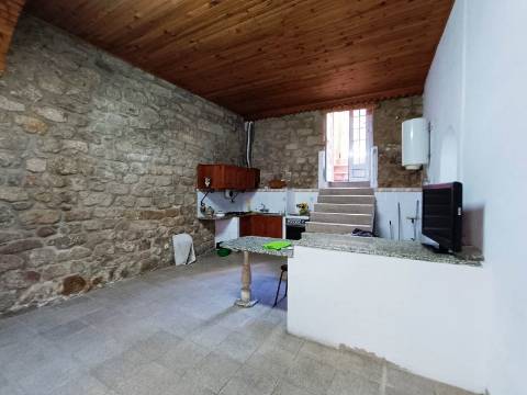 Moradia em Banda T9 Venda em Castelo Branco,Castelo Branco