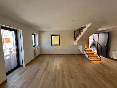 Apartamento T3 Duplex | Matosinhos
