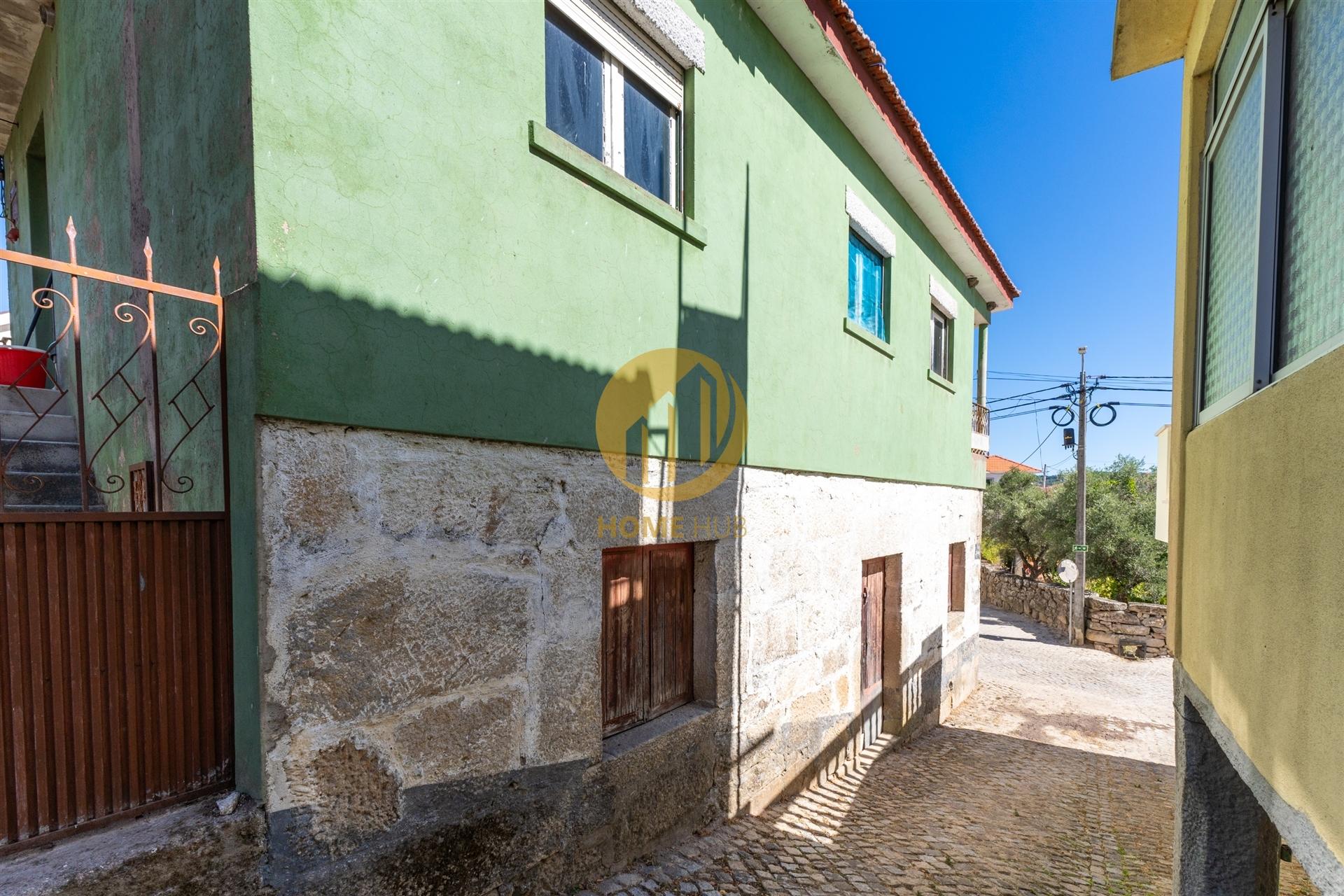 Moradia T3 com Quintal e Lagar em Funcionamento – Seixo de Ansiães