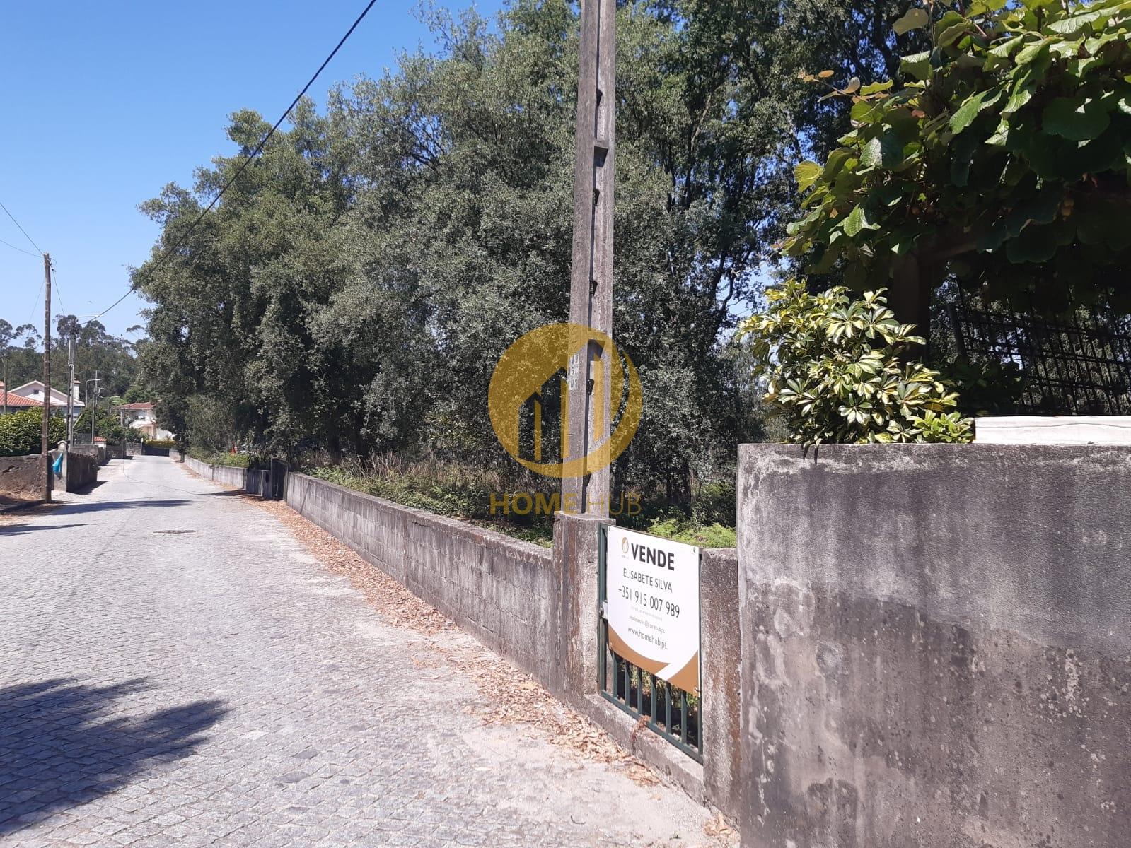 Terreno Urbano para Construção – Rua dos 4 Caminhos, Barcelos