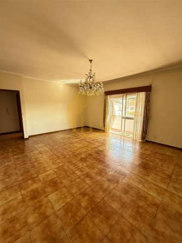 Apartamento T3, Com Varanda em Rio Tinto