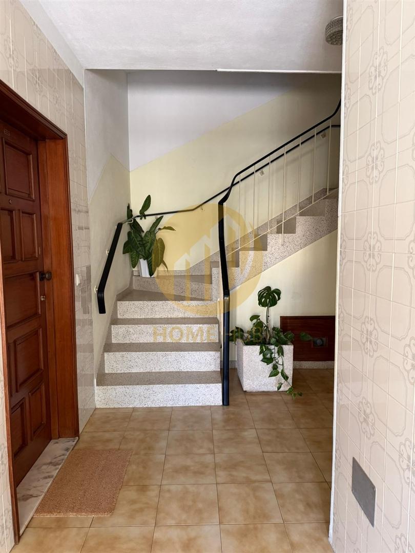 Apartamento T3, Com Varanda em Rio Tinto