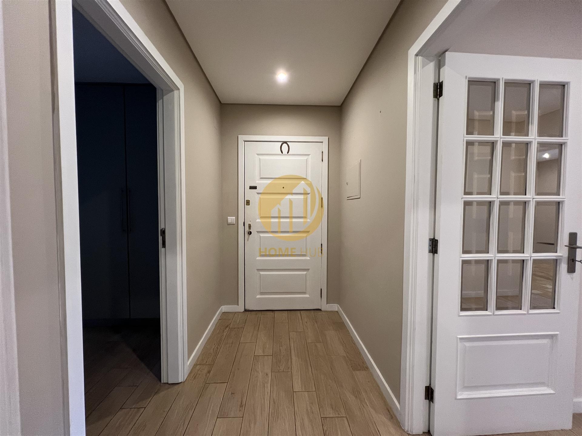 🏡 Oportunidade Única em Fânzeres – T2 Totalmente Remodelado! 🏡