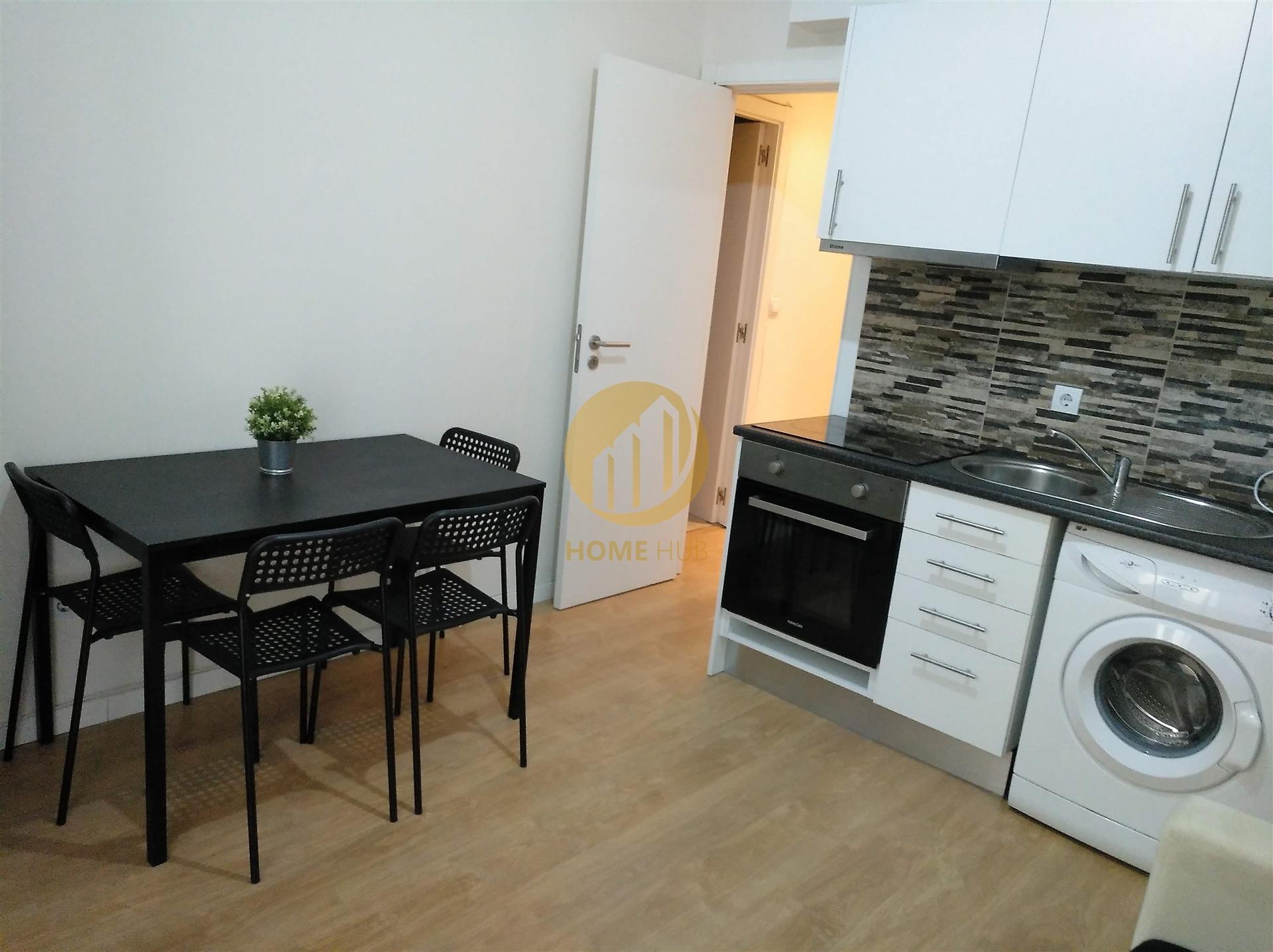 Apartamento T0 transformado em T1 Cedofeita