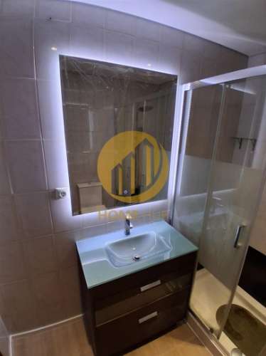 Apartamento T2, com cozinha renovada, em Baguim do Monte