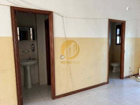 Loja  Venda em Águas Santas,Maia