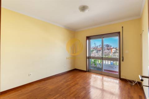 Apartamento T3 Duplex na Maia