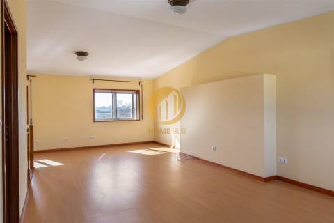 Apartamento T3 Duplex na Maia