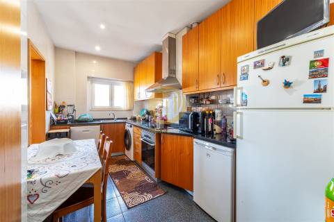 Apartamento T3 Venda em Matosinhos e Leça da Palmeira,Matosinhos