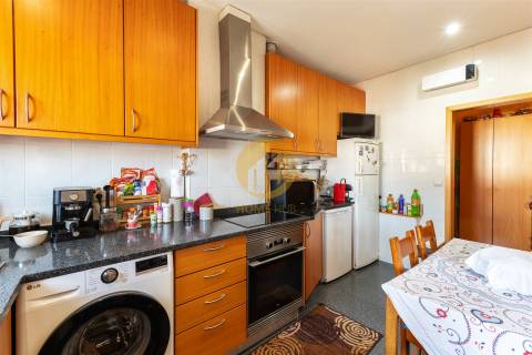 Apartamento T3 Venda em Matosinhos e Leça da Palmeira,Matosinhos