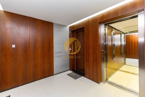 Apartamento T2 de Luxo Frente-Rio com Piscina Interior | Caminha