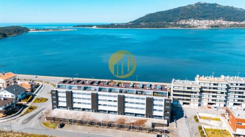 Apartamento T2 de Luxo Frente-Rio com Piscina Interior | Caminha