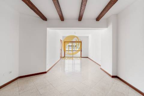 Apartamento T3 Arrendamento em Cidade da Maia,Maia