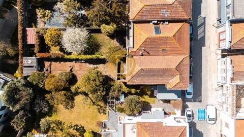 OPORTUNIDADE ÚNICA EM RAMALDE | MORADIA PARA REABILITAR | 286m² TERRENO | PORTO