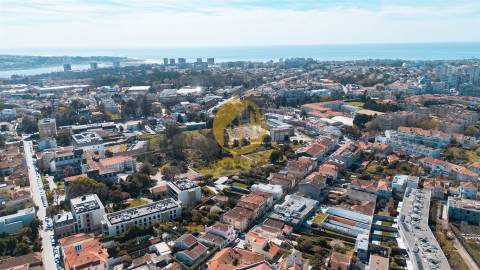 OPORTUNIDADE ÚNICA EM RAMALDE | MORADIA PARA REABILITAR | 286m² TERRENO | PORTO