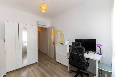 OPORTUNIDADE ÚNICA - IMÓVEL PRONTO A HABITAR NUMA DAS ZONAS MAIS VALORIZADAS DE PAREDES!