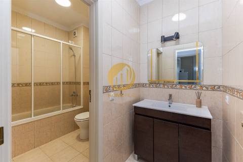 OPORTUNIDADE ÚNICA - IMÓVEL PRONTO A HABITAR NUMA DAS ZONAS MAIS VALORIZADAS DE PAREDES!