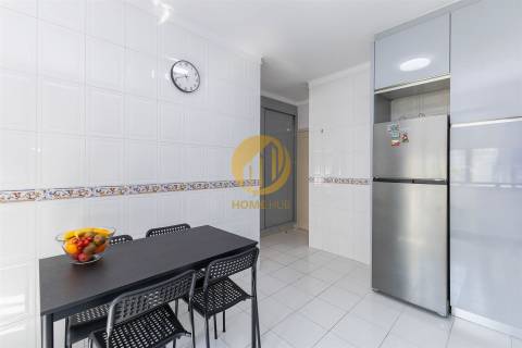 OPORTUNIDADE ÚNICA - IMÓVEL PRONTO A HABITAR NUMA DAS ZONAS MAIS VALORIZADAS DE PAREDES!