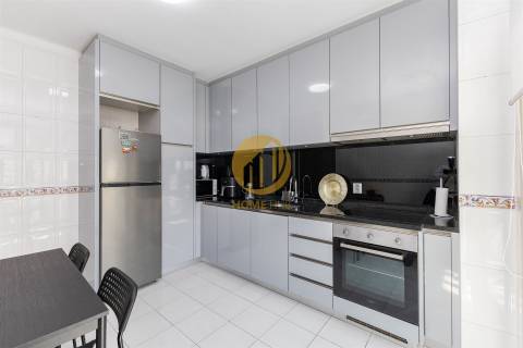 OPORTUNIDADE ÚNICA - IMÓVEL PRONTO A HABITAR NUMA DAS ZONAS MAIS VALORIZADAS DE PAREDES!