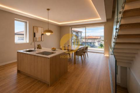 Moradia T3 Geminada com Jardim e Garagem | Alfena, Porto