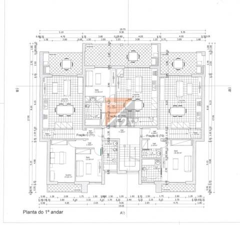 Terreno com projeto para 5+5 apartamentos