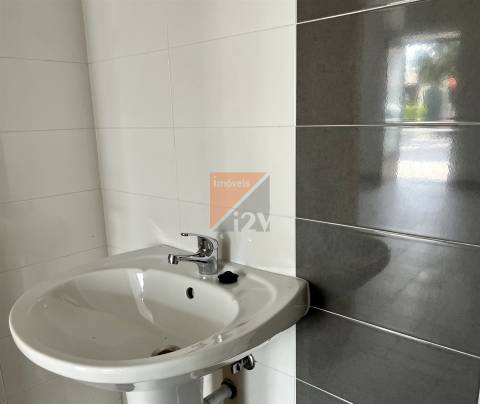 Loja  Arrendamento em Santa Eufémia e Boa Vista,Leiria