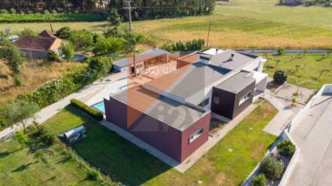 Moradia Isolada T4 Venda em Carriço,Pombal