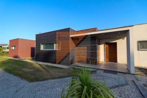 Moradia Isolada T4 Venda em Carriço,Pombal