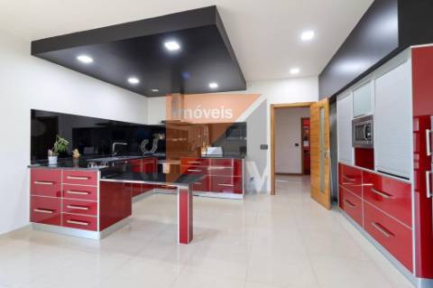 Moradia Isolada T4 Venda em Carriço,Pombal