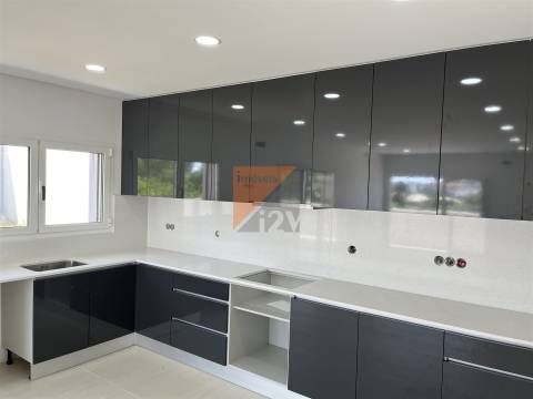 Moradia Isolada T3 Venda em Souto da Carpalhosa e Ortigosa,Leiria