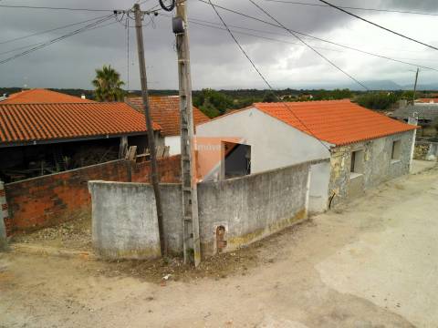 Moradia Isolada T2 Venda em Brogueira, Parceiros de Igreja e Alcorochel,Torres Novas